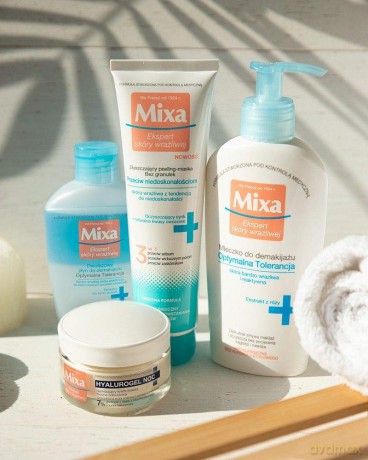 Mixa Złuszczający Peeling-maska przeciw niedoskonałościom bez granulek 3w1 150 ml