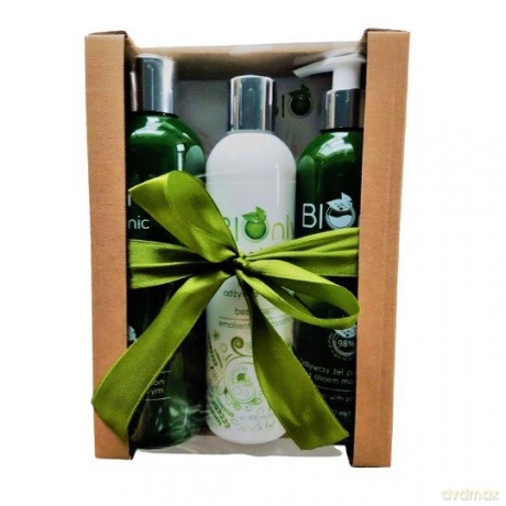 BIOnly Zestaw prezentowy nr 2 (szampon Organic 300 ml+odżywka Nature 300 ml+żel pod prysznic 300 ml)