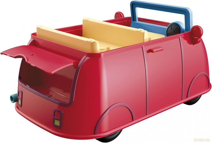 Zestaw figurek Świnka Peppa Rodzinne czerwone auto [FIGURKA]