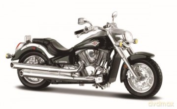 MAISTO 39300-42 Motor Kawasaki Vulcano 2000 1:18 z podstawką
