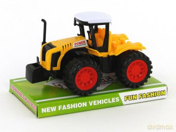 Traktor z napędem pod kloszem