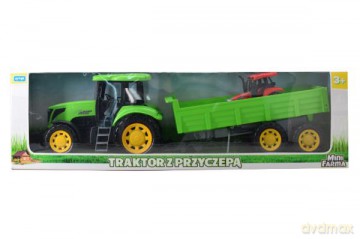 Traktor z przyczepą