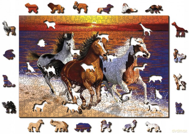 Puzzle drewniane. Wild Horses on the Beach 750 XL [PUZZLE]