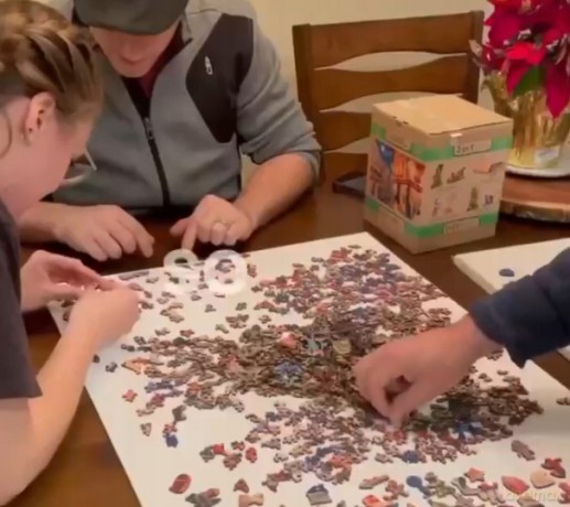 Puzzle drewniane. Wild Horses on the Beach M [PUZZLE]