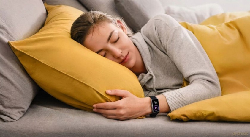 Huawei Band 6 Amber Sunrise
