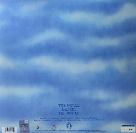 Premiata Forneria Marconi: The World Became The World [Winyl]
