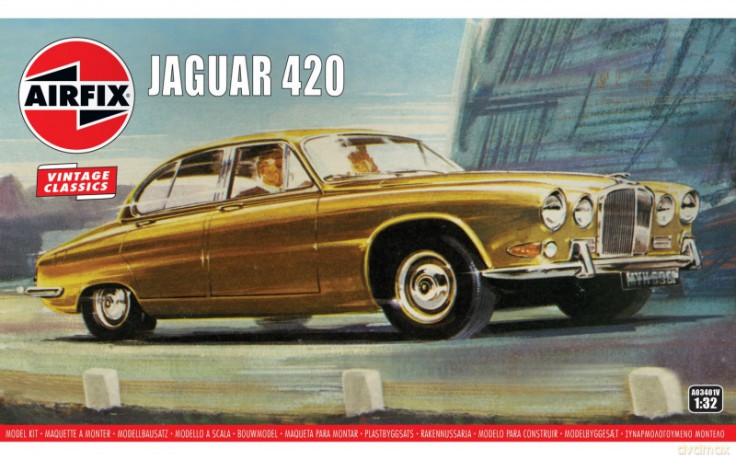 Model plastikowy Jaguar 420 1/32