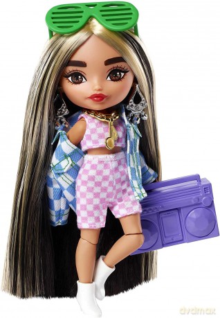 Lalka Barbie Extra Minis Kurtka w kratkę/Czarne włosy