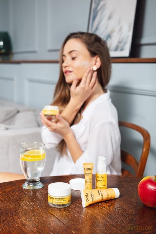 Delia Cosmetics Vitamin D3 Serum przeciwzmarszczkowo - normalizujące na dzień i noc 30 ml