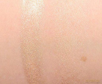 Makeup Revolution Liquid Highlighter Rozświetlacz w płynie Euphoric Gold 18ml