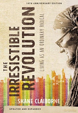 IRRESISTIBLE REVOLUTION SC: Living as an Ordinary Radical - Claiborne Shane [KSIĄŻKA]