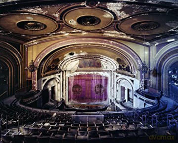 Movie Theaters - Yves Marchand [KSIĄŻKA]