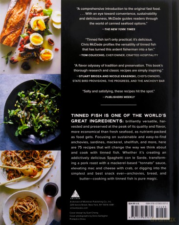 The Magic of Tinned Fish: Elevate Your Cooking with Canned Anchovies, Sardines, Mackerel, Crab, and Other Amazing Seafood - McDade [KSIĄŻKA]