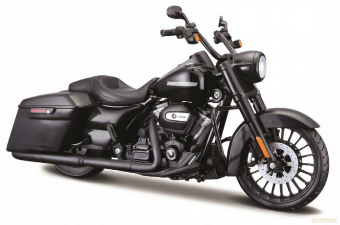 Model kompozytowy motocykl HD 2017 ROAD King special 1/12