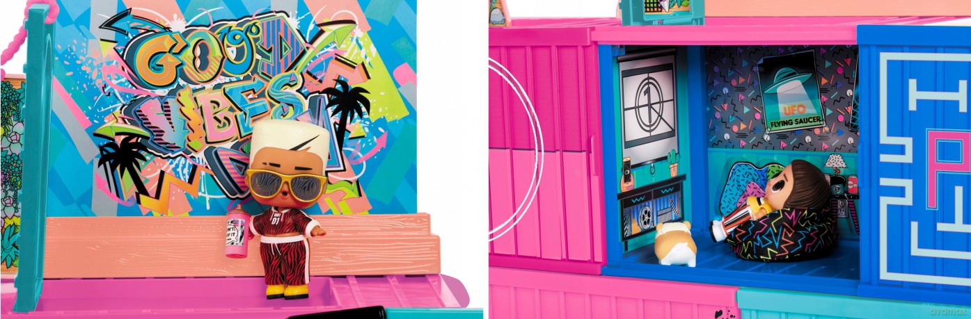 L.O.L. Surprise Fashion Show House