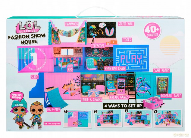 L.O.L. Surprise Fashion Show House