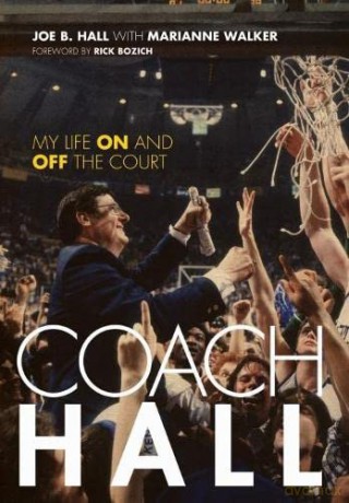 Coach Hall: My Life On and Off the Court - Marianne Walker [KSIĄŻKA]