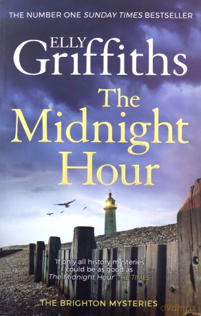 Midnight Hour - Elly Griffiths [KSIĄŻKA]