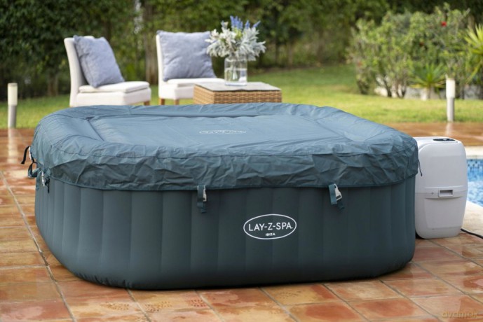 Dmuchany Basen Jacuzzi z Hydromasażem Lay-Z-Spa Ibiza 60015 BESTWAY