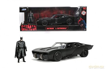 The Batman Batmobile 1:24 Hollywood Rides