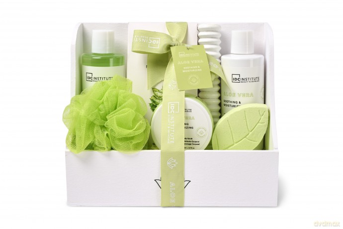 IDC INSTITUTE Aloe Vera Zestaw prezentowy Body (7 elementów) 1op.