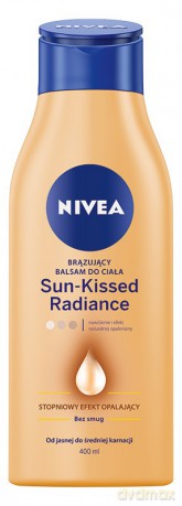 Nivea Sun-Kissed Radiance Balsam do ciała brązujący - jasna i średnia karnacja 400 ml