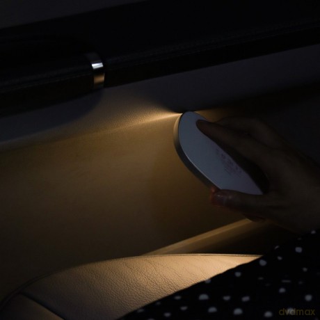 Baseus Bright Car Bezprzewodowa lampka do samochodu latarka magnetyczna