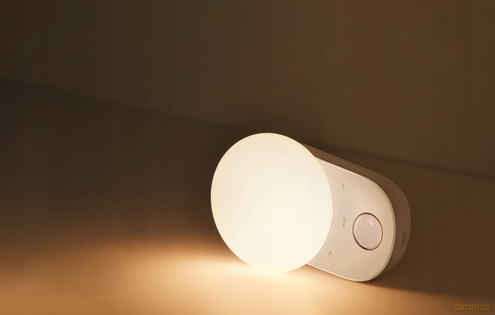 Baseus Full Moon Lampka bezprzewodowa LED z czujnikiem zmierzchu i ruchu magnetyczna