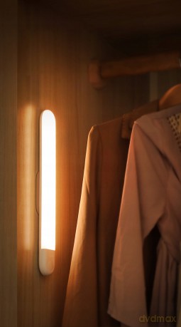 Baseus Sunshine series Bezprzewodowa lampka z czujnikiem ruchu magnetyczna + latarka LED zimne światło