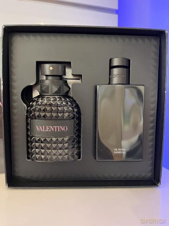 Valentino Uomo Born In Roma - EDT 50 ml + shower gel 100 ml for men