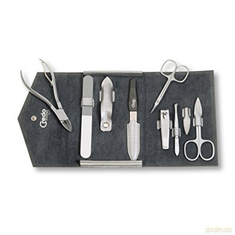 Credo Solingen Luxurious 7-piece manicure in the silver Carbon 7 case
