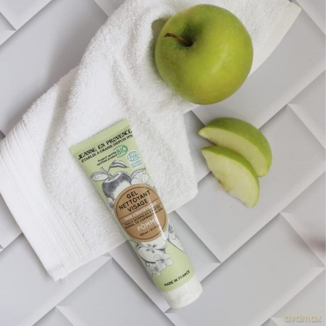 Jeanne En Provence Cleansing gel for the skin organic Apple (Face Clean sing Gel) 150 ml
