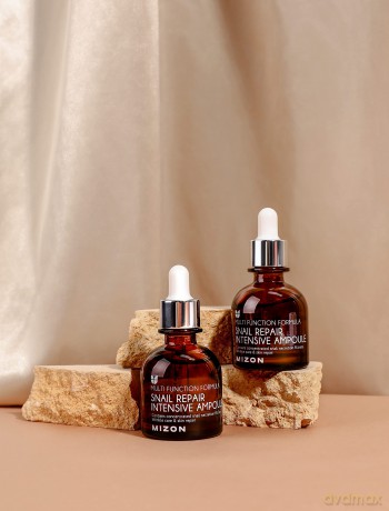 Mizon Rejuvenating facial serum with snail secretion filtrate 80% (Snail Repair Intensive Ampoule) 30 ml
