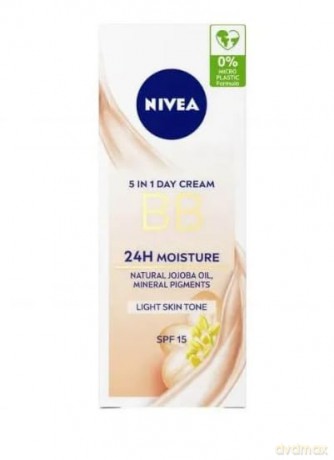 Nivea 5 in 1 BB Cream SPF 20 (5in1 Beautifying Moisturizer) 50 ml - Shade: Light