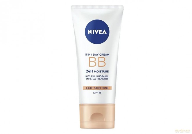 Nivea 5 in 1 BB Cream SPF 20 (5in1 Beautifying Moisturizer) 50 ml - Shade: Light