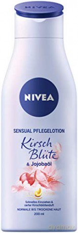Nivea Moisturizing body lotion Cherry Blossom 200 ml