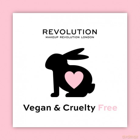 Revolution PRO Chandelier Blusher Brush