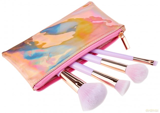 SUNKISSED Gift set of cosmetic brushes Brush Love Eco Packaging