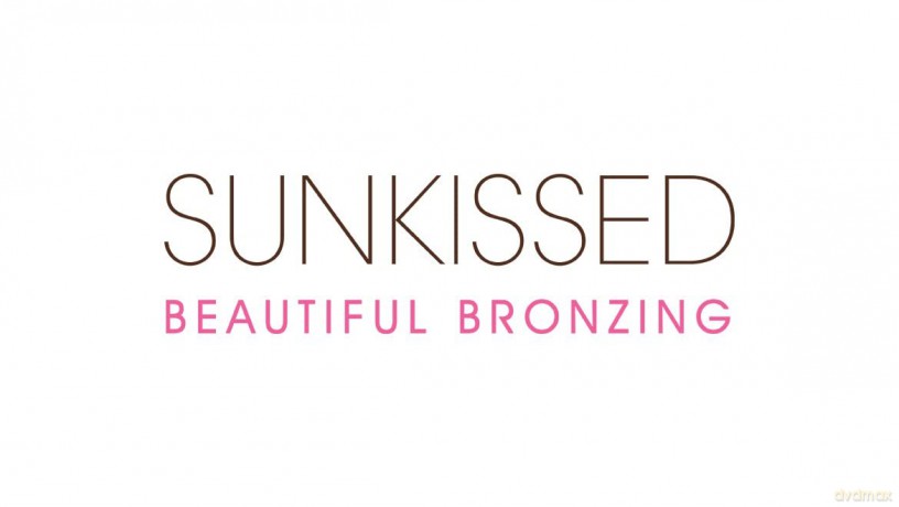 SUNKISSED Hidden Paradise Eco Packaging decorative cosmetics gift set