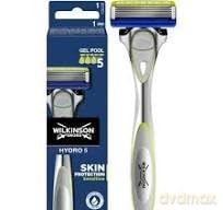 Wilkinson Sword Shaver + 1 spare head Hydro 5 Skin Protection Sensitiv e