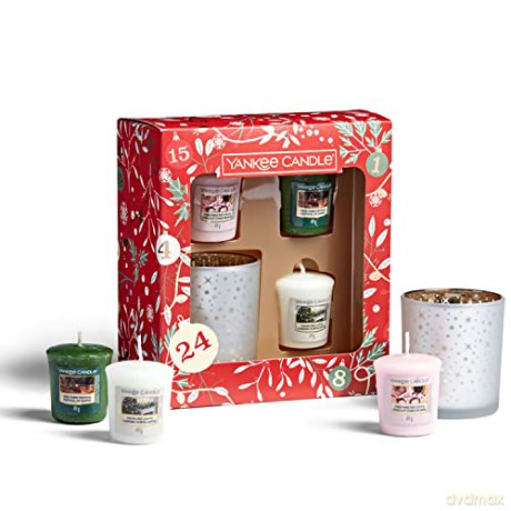Yankee Candle Christmas gift set of votive candles with candlestick 3 x 49 g
