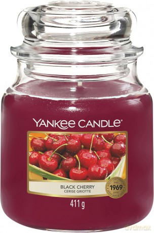 Yankee Candle Fragrance candle Classic medium Black Cherry 411 g