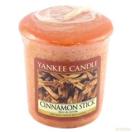 Yankee Candle Fragrant Votive Candle Cinnamon Stick 49 g