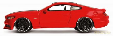 MAISTO 15494-02 Ford Mustang GT 2015 czerwony samochód 1:64