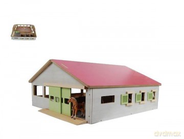Stadnina z trzema boksami i torem 1:32 62x56x26 cm 610271 [FIGURKA]