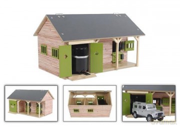 Stajnia z dwoma boksami 34x22x19 cm 1:32 [FIGURKA]