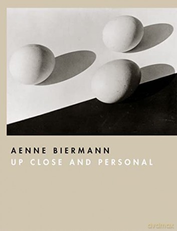 Aenne Biermann: Up Close and Personal - Edited Raz Samira [KSIĄŻKA]