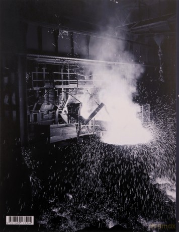 A Life of Industry: The Photography of John R Hume - Daniel Gray [KSIĄŻKA]