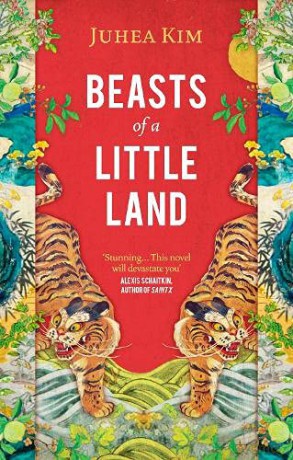 Beasts of a Little Land - Juhea Kim [KSIĄŻKA]