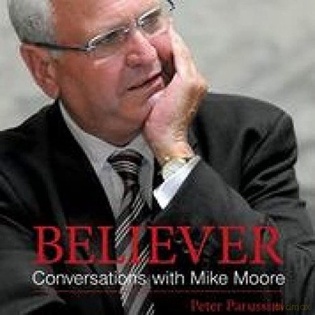 Believer - Conversations with Mike Moore - Peter [KSIĄŻKA]